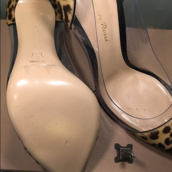 Gianvito Rossi Exotic Leopard Pony Hair Plexi Pump - Picture 6 of 9
